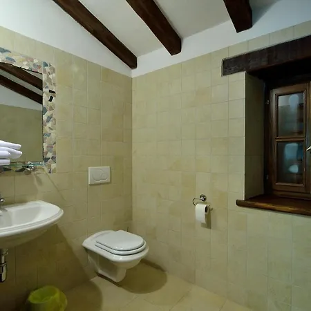 Fuer 4 Personen In Kotli, Istrien Holiday home *