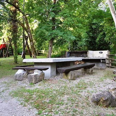 度假居 Stone House 8 *